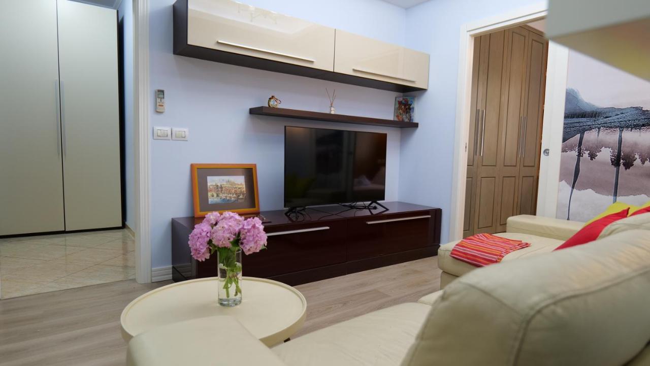 Top Location Kristi Apartments 05 Tirana Extérieur photo